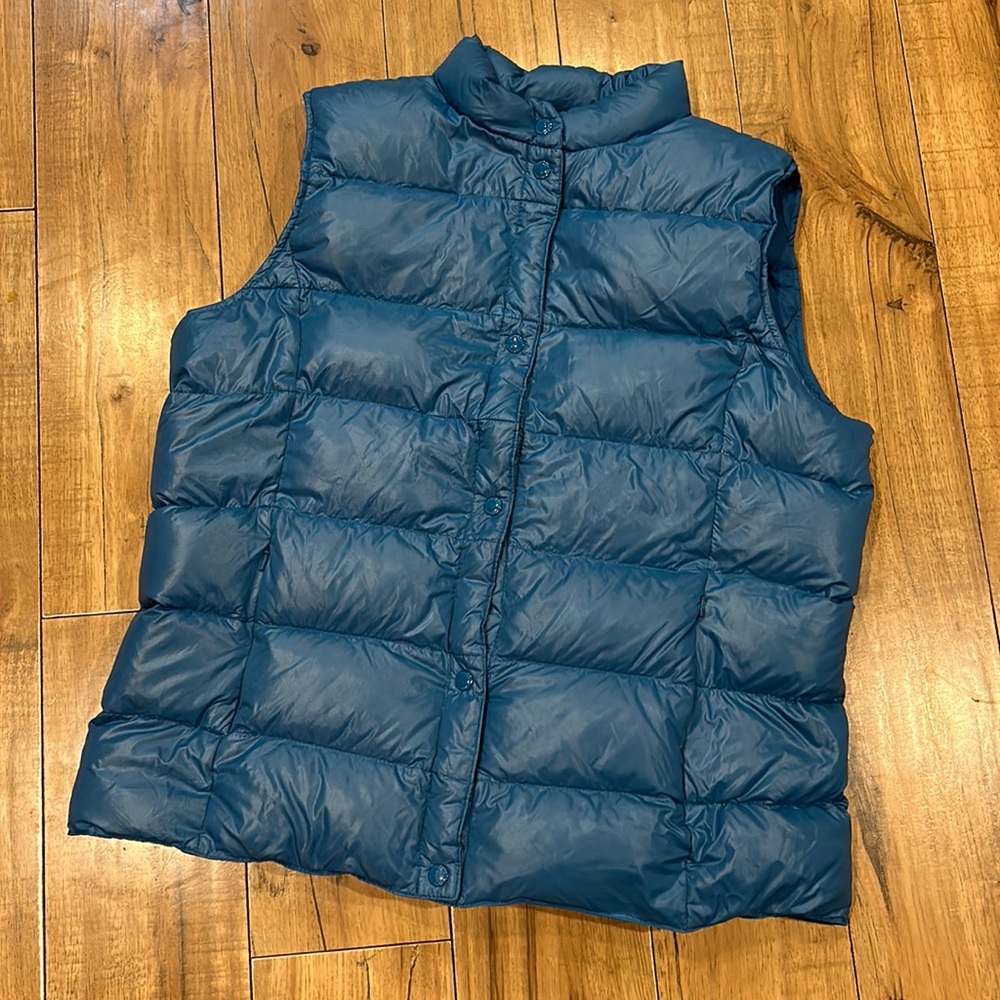 Lands End Snap Front Goose Down Vest Women’s Medium 10-12 Shiny Teal